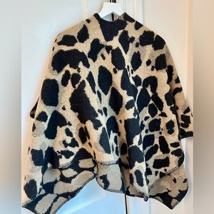 Burberry Wool Cape